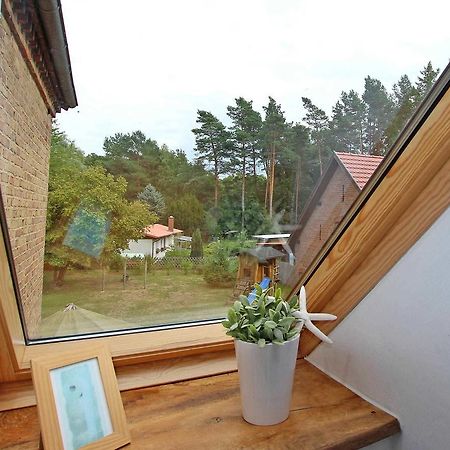 Ferienwohnung Im Forsthaus Am See Schwarz Esterno foto