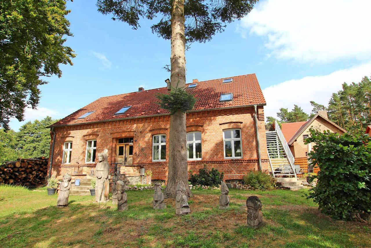 Ferienwohnung Im Forsthaus Am See Schwarz Esterno foto