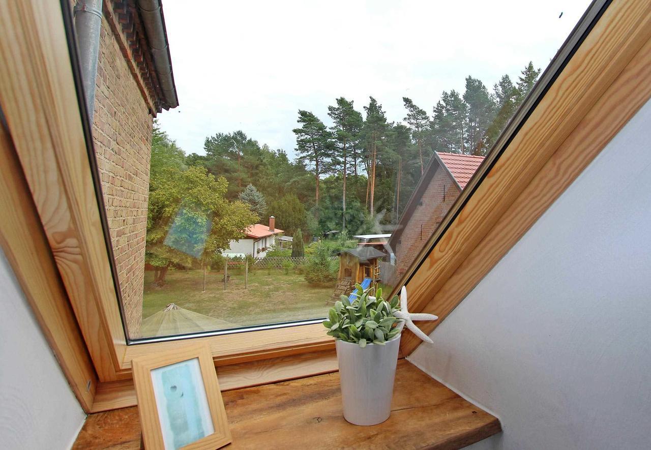 Ferienwohnung Im Forsthaus Am See Schwarz Esterno foto